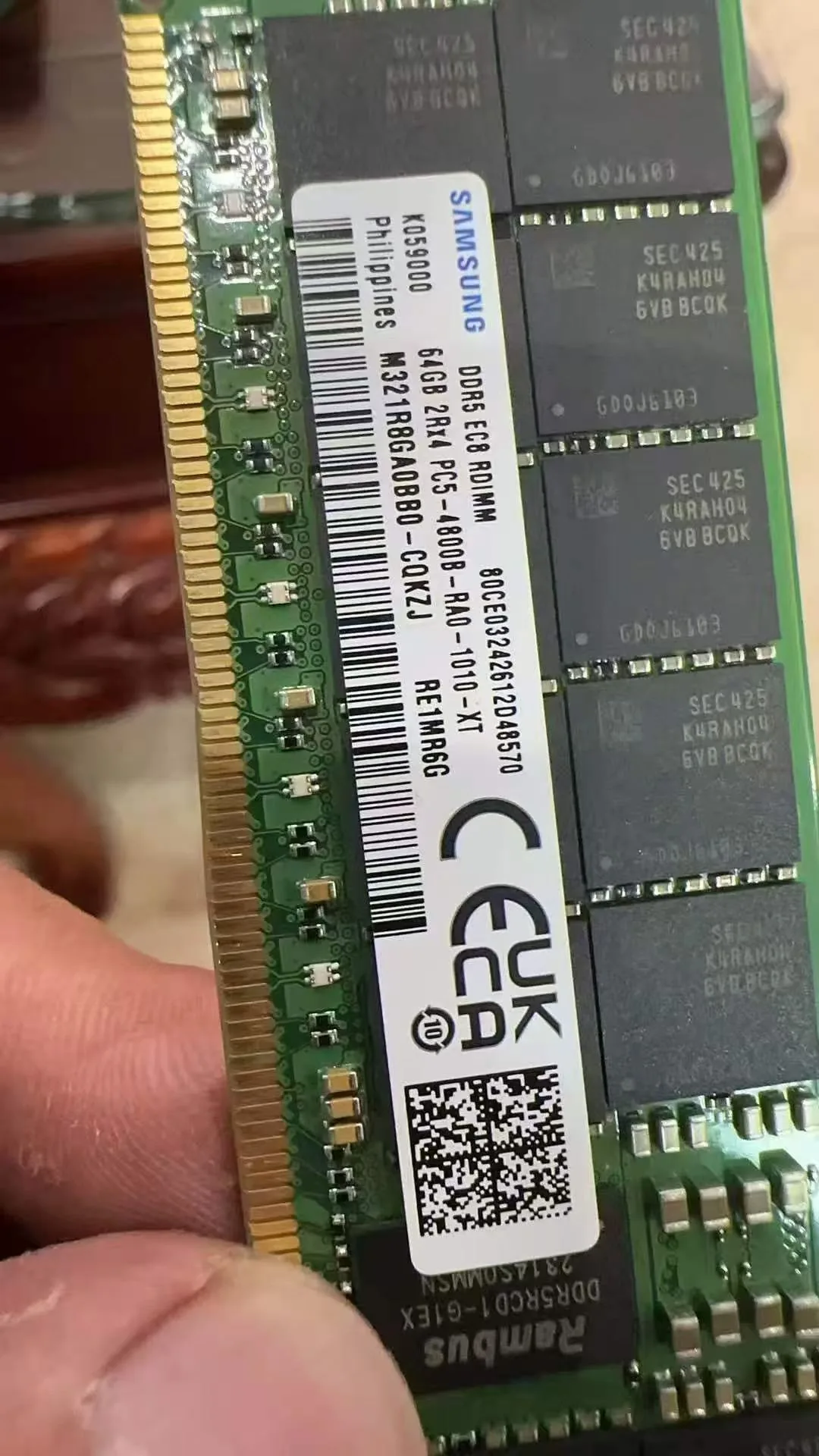 Samsung M321R8GA0BB0-CQKZJ 64GB DDR5 RDIMM label stock photo